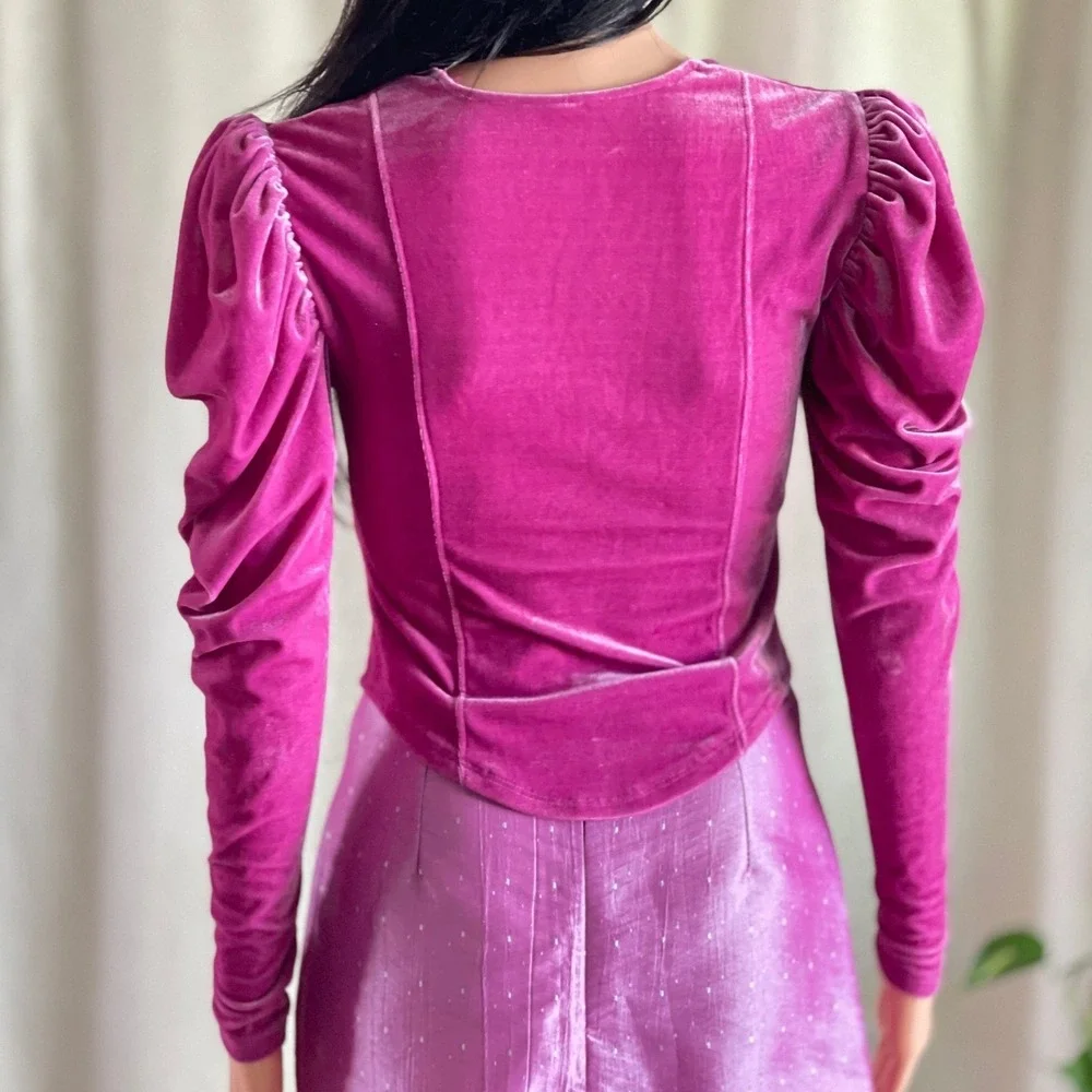 Free People Hold Me Top Magenta Pink Velvet Puff Sleeve Milkmaid Renaissance‎ XS